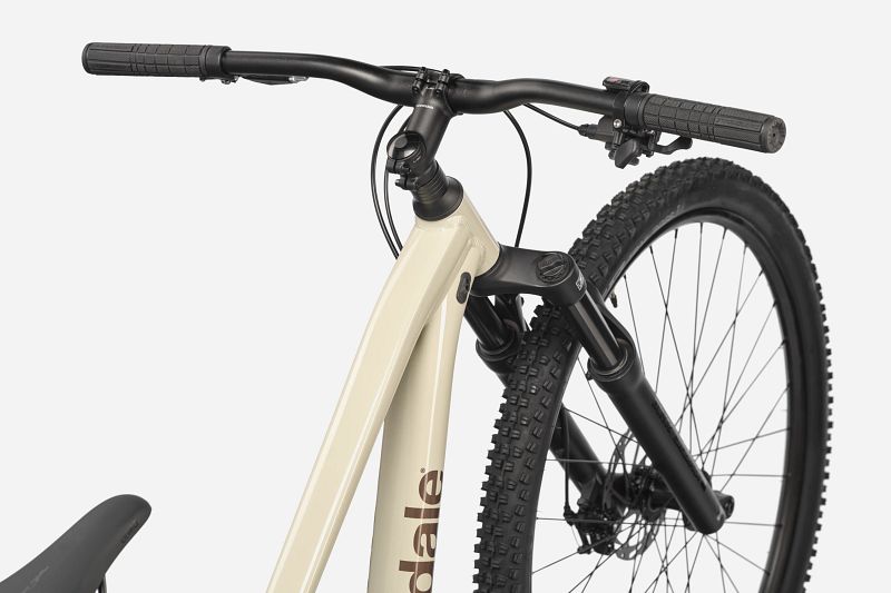 C26_C2601GU_Trail_3_MRK_D1.jpg