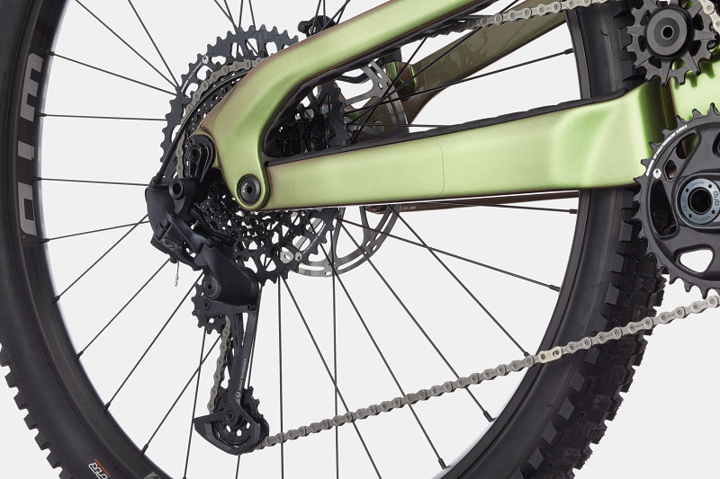 a bicycle wheel with a green frame