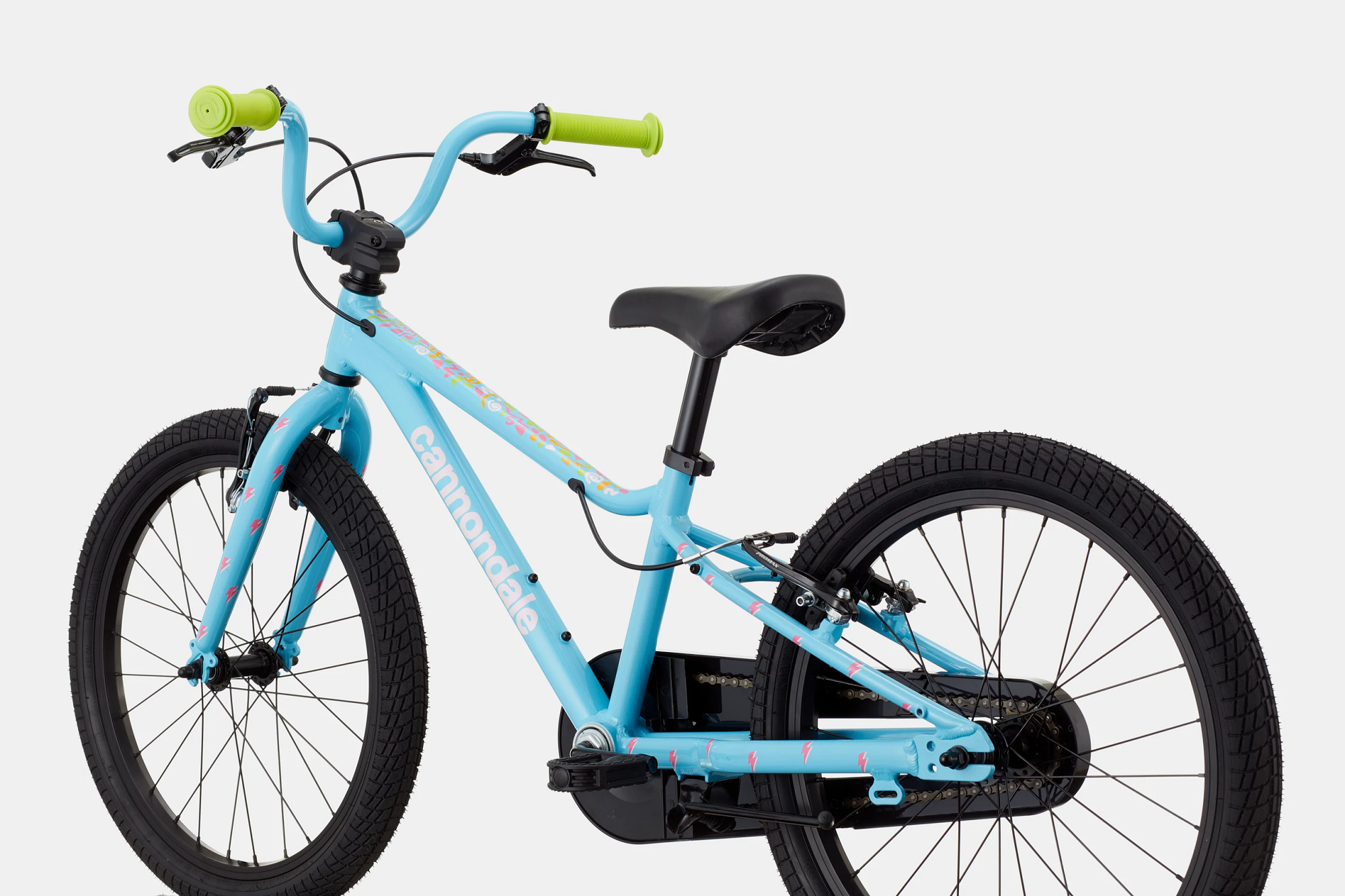 C22_C51252U_Kids_Trail_FW_CBU_