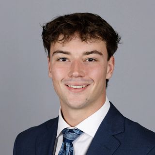 Student Headshot for Drake Reasoner