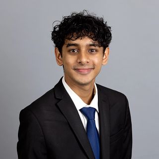 Student Headshot for Arjun Iyer