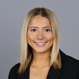 Student Headshot for Leah Cross