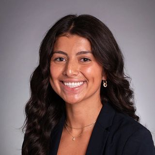 Student Headshot for Lindsay Echeverria