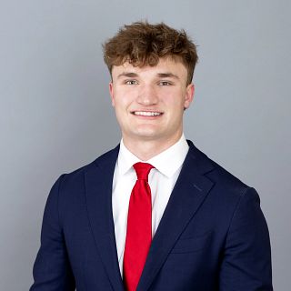 Student Headshot for Grant Olson