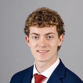 Student Headshot for Tobin deVries