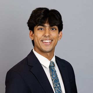 Student Headshot for Ravi Shah