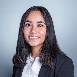 Student Headshot for Gayatri Thiru