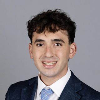 Student Headshot for Jason Singer