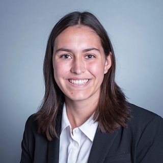 Student Headshot for Carolyn House