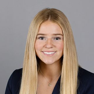Student Headshot for Sophie Zay