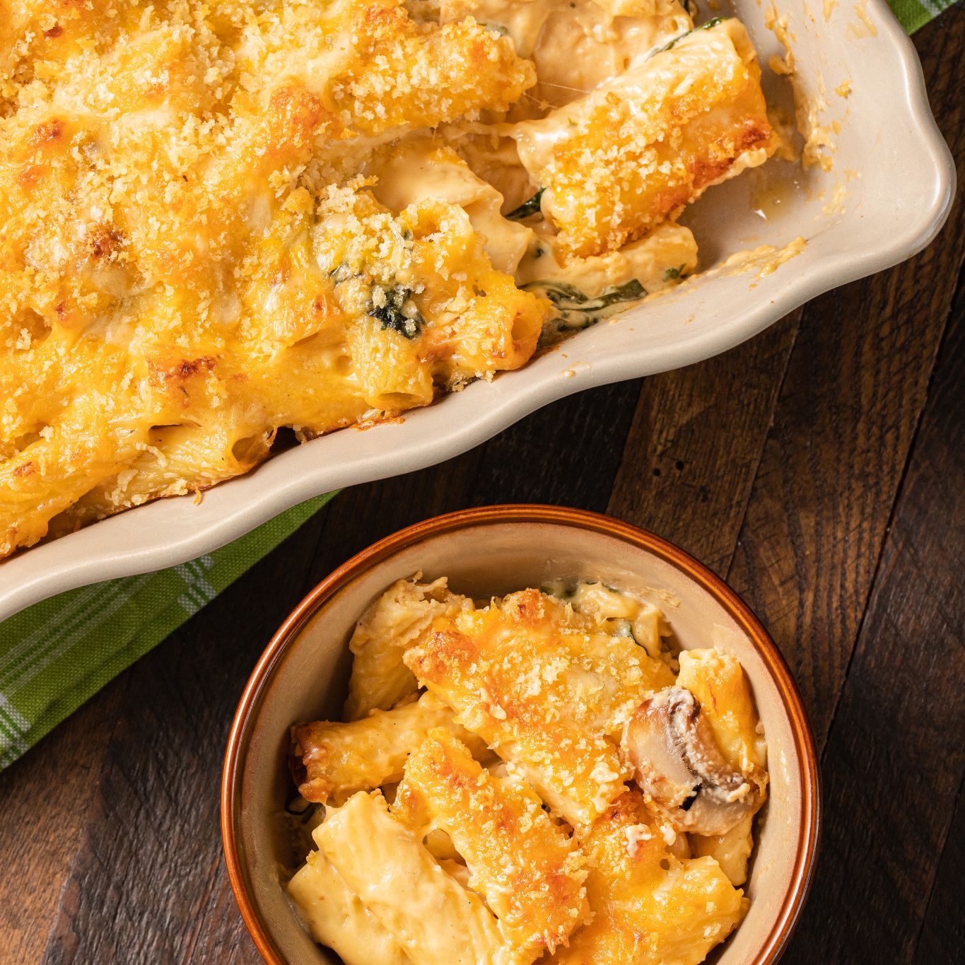 Mac & Cheese with Garlic; Spinach & Mushrooms Gourmet Garden