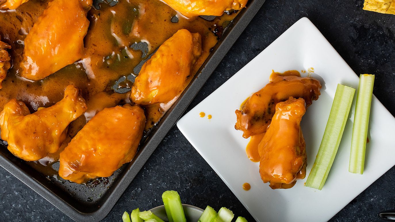 AILES DE POULET PIQUANTES ET ACIDULÉES FRANK’S REDHOT