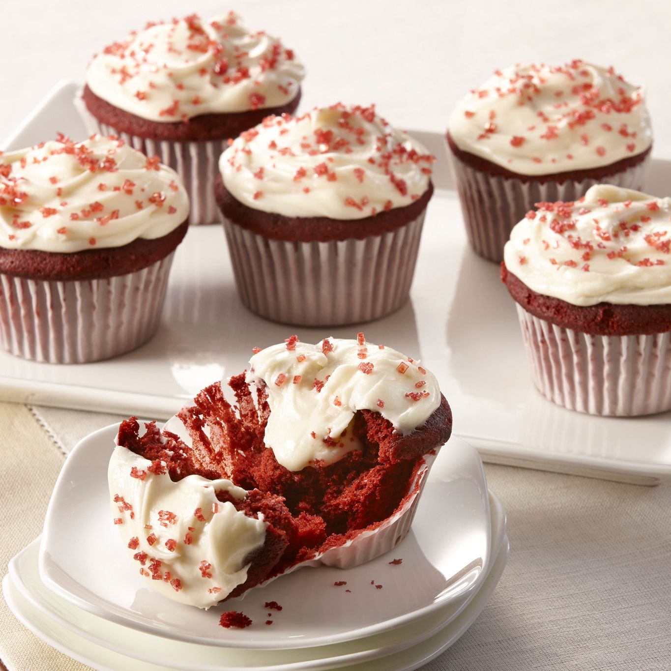 Gateau Velours Rouge Simple Glace Au Fromage A La Creme Vanille Helloflavour Ca