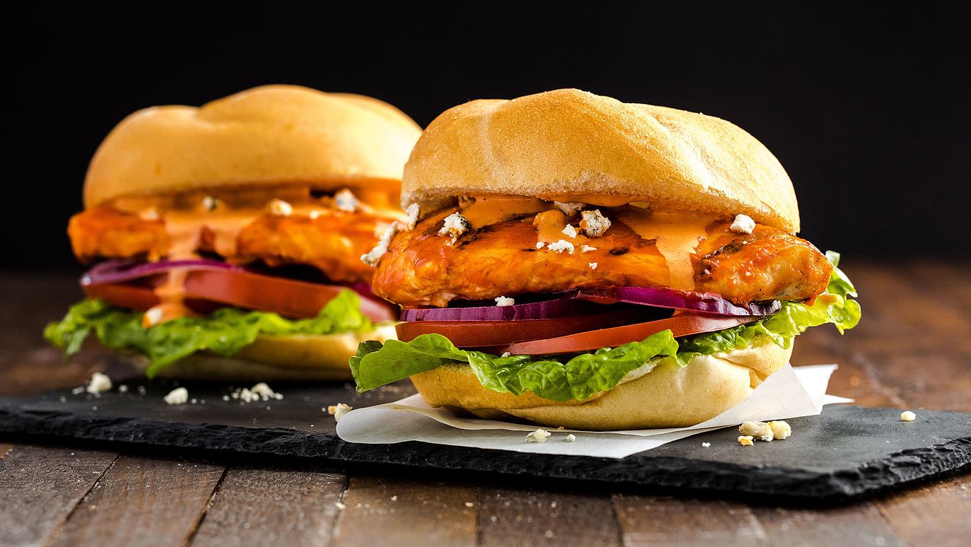 SANDWICH AU POULET BUFFALO FRANK’S REDHOT