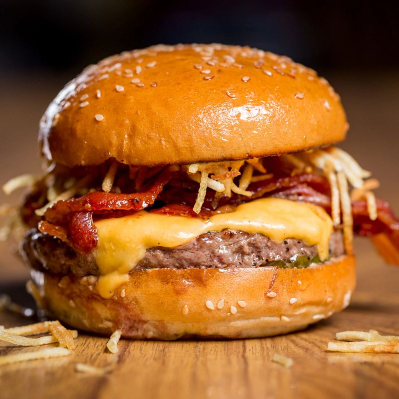 Spicy Beef Burger | FRANK&amp;#39;S RedHot® UK