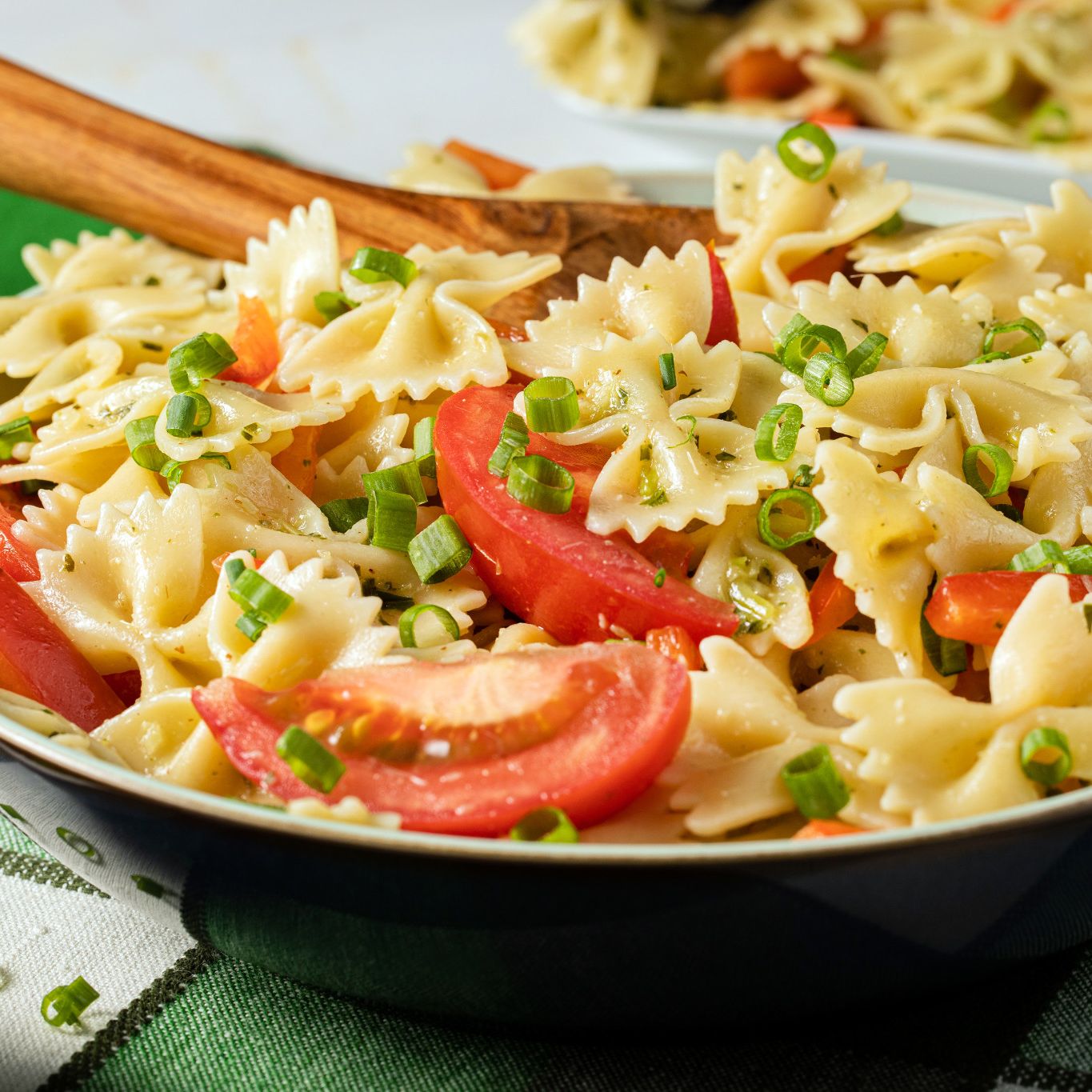 Lemon & Basil Pasta Salad Gourmet Garden