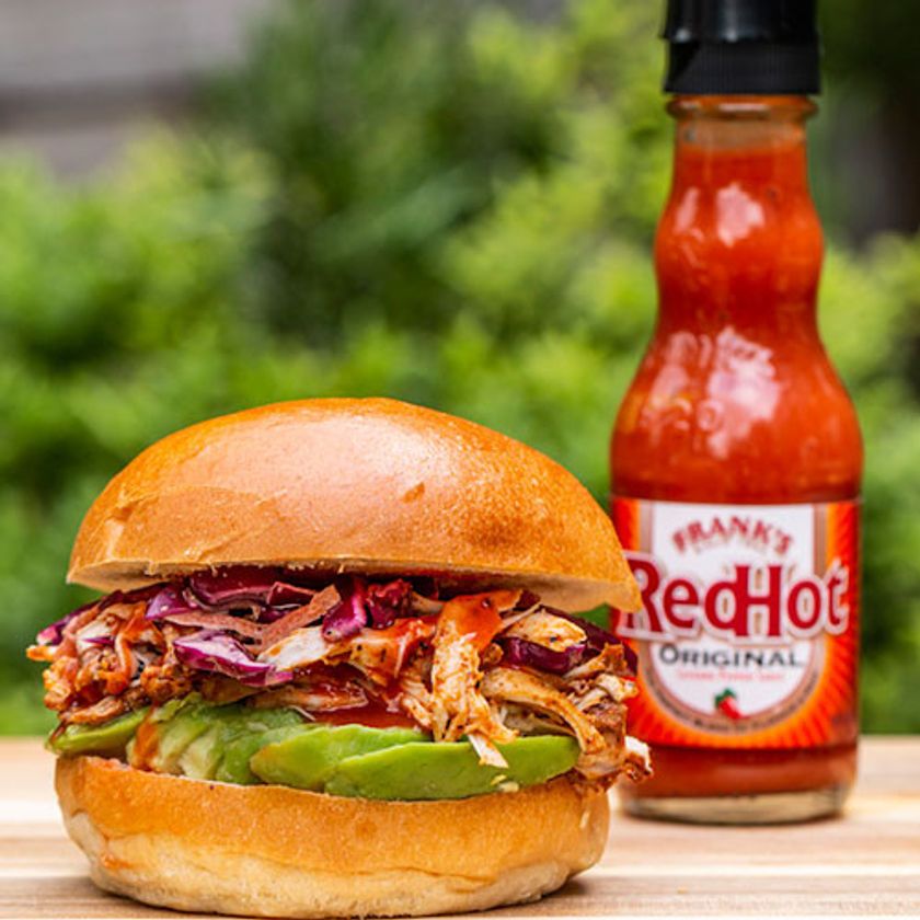 Spicy Pulled Chicken Burger Recipe Frank S Redhot Uk