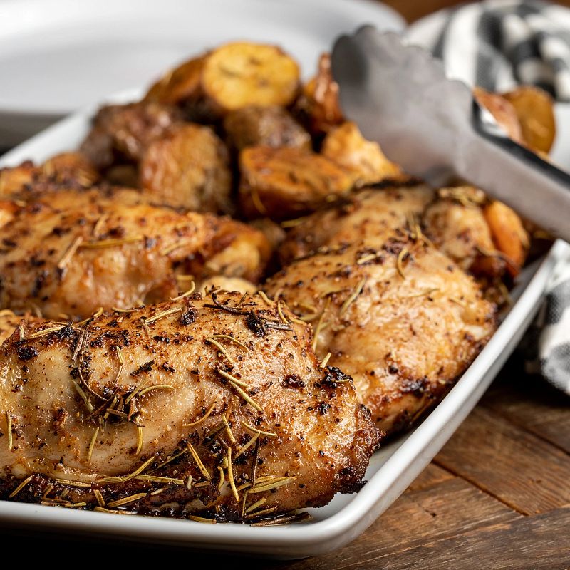 pollo_con_romero_y_patatas.jpg pollo_con_romero_y_patatas.jpg