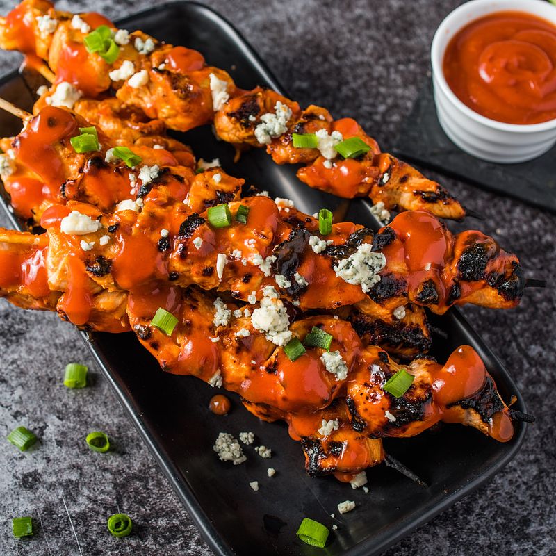 Brochettes de Poulet pimenté au Bleu
