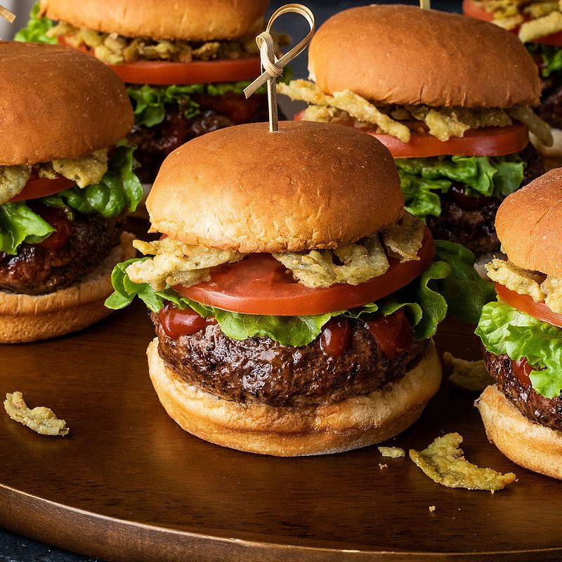 MINI-HAMBURGERS ÉPICÉS FRANK’S REDHOT MINI-HAMBURGERS ÉPICÉS FRANK’S REDHOT