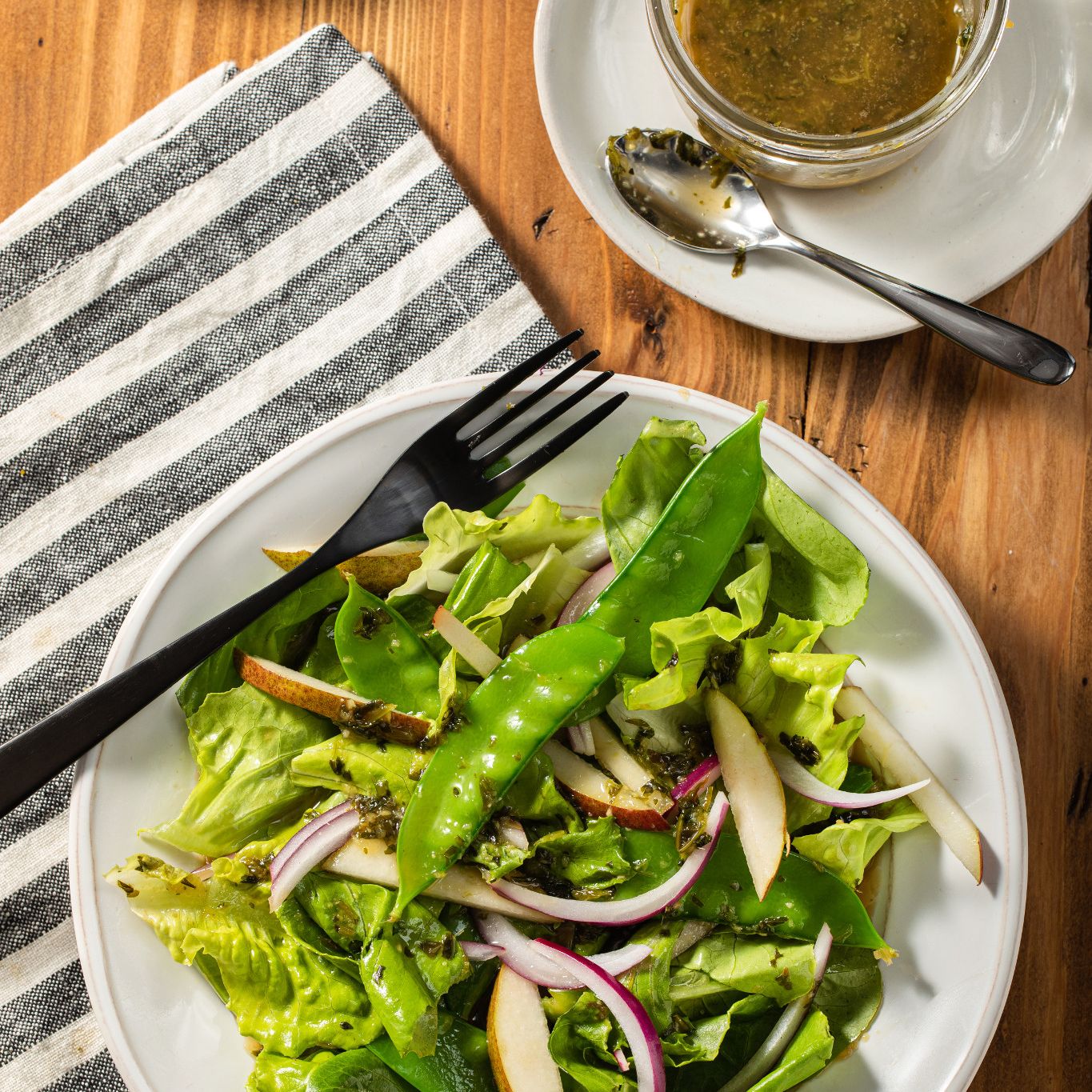 Asian Pear Snow Pea Salad With Cilantro Ginger Gourmet Garden