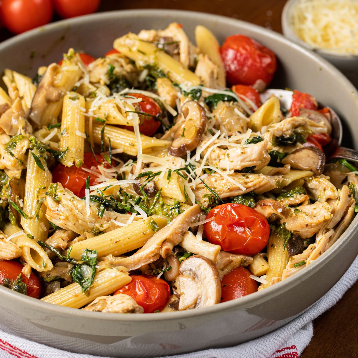 Chicken Penne Pasta with Mushrooms and Tomatoes Gourmet Garden