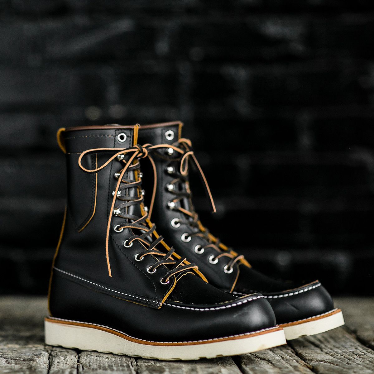 red wing moc toe steel toe