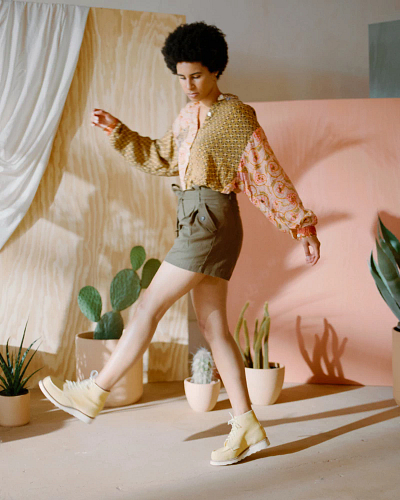 Womens 6-inch Classic Moc in Butter Abilene