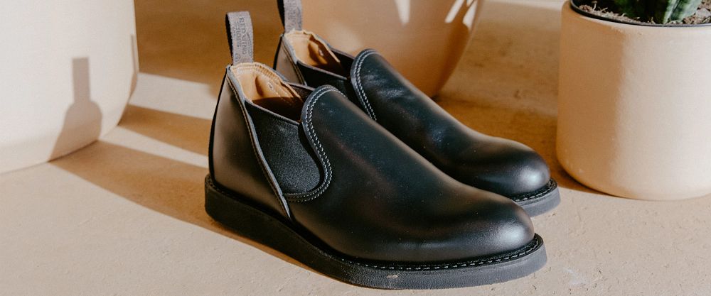 red wing romeo postman