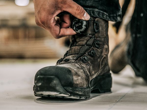 red wing boa lacing system