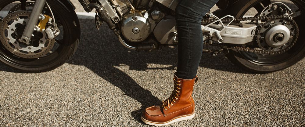 red wing 8 inch moc womens