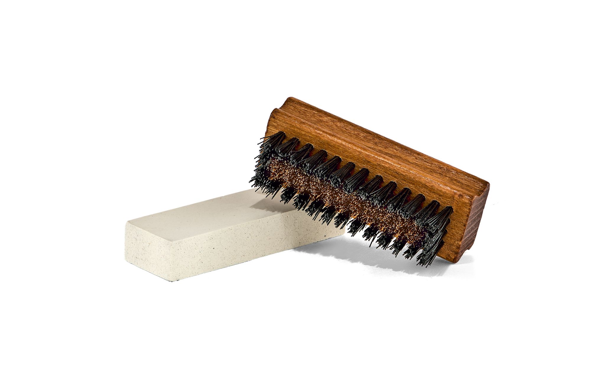 ROUGHOUT/NUBUCK CLEANER KIT image number 1 null Leather Care Product - Clean, Condition, Protect