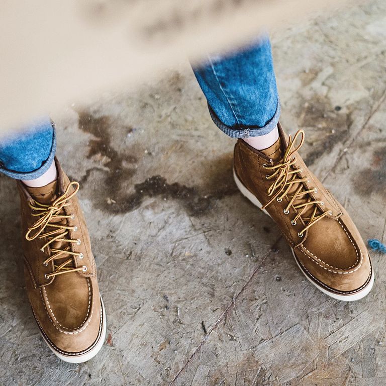 red wing shoes