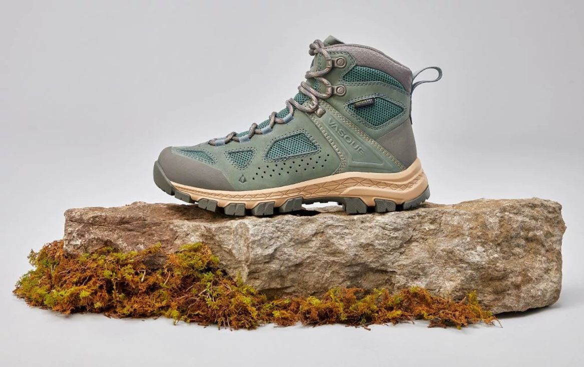 vasque snow boots