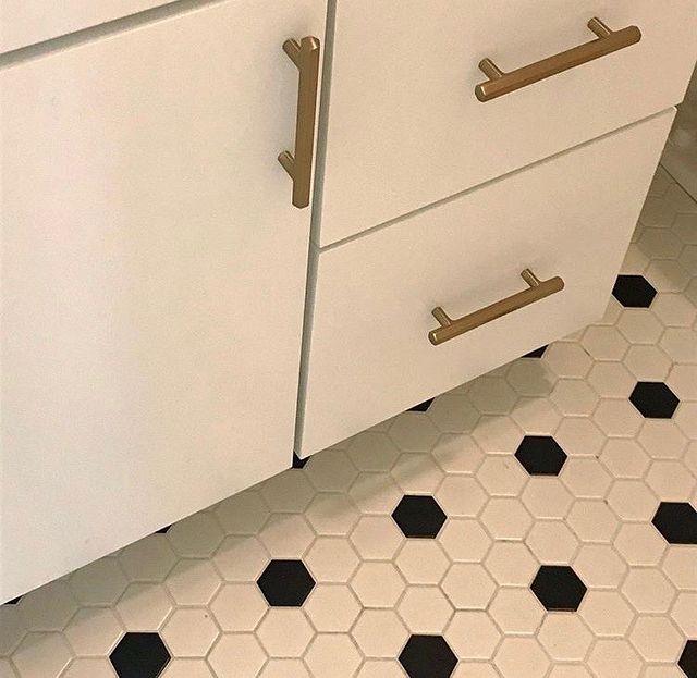 Designer Spotlight Polka Baker Street Black White.JPG