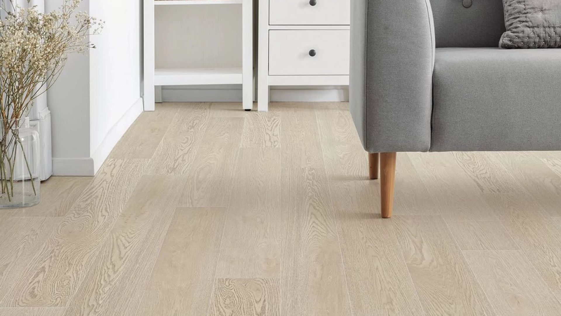 Charter Oak EVP Vinyl Flooring Product Scene