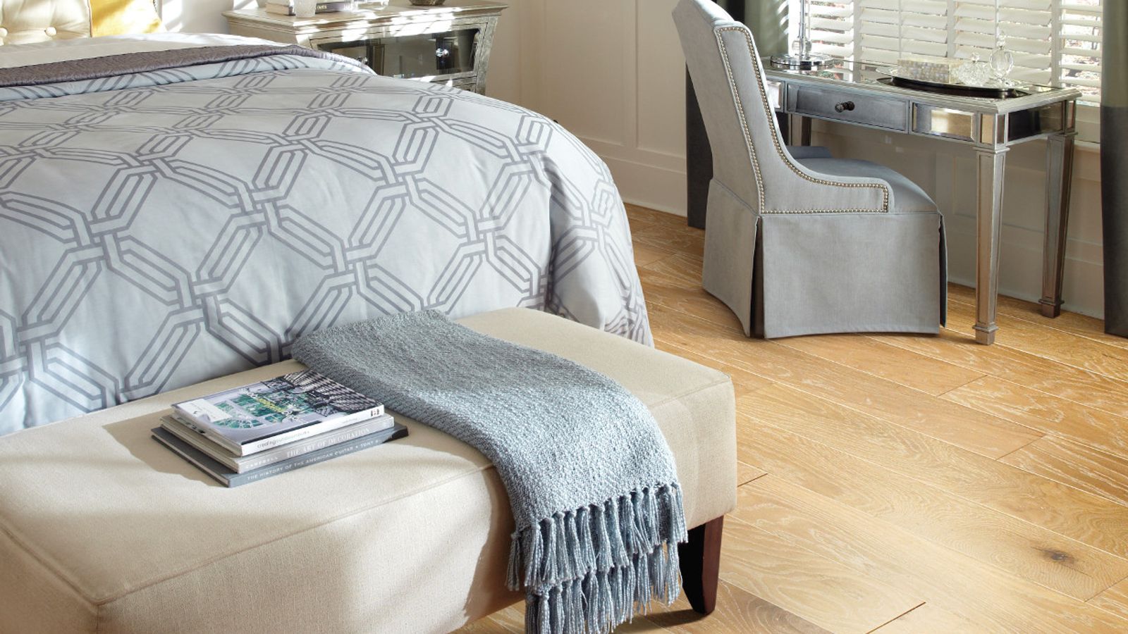 Choosing between different types of hardwood flooring