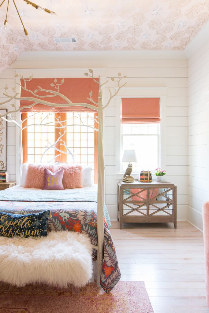Addison's Wonderland - Whitewashed Flooring