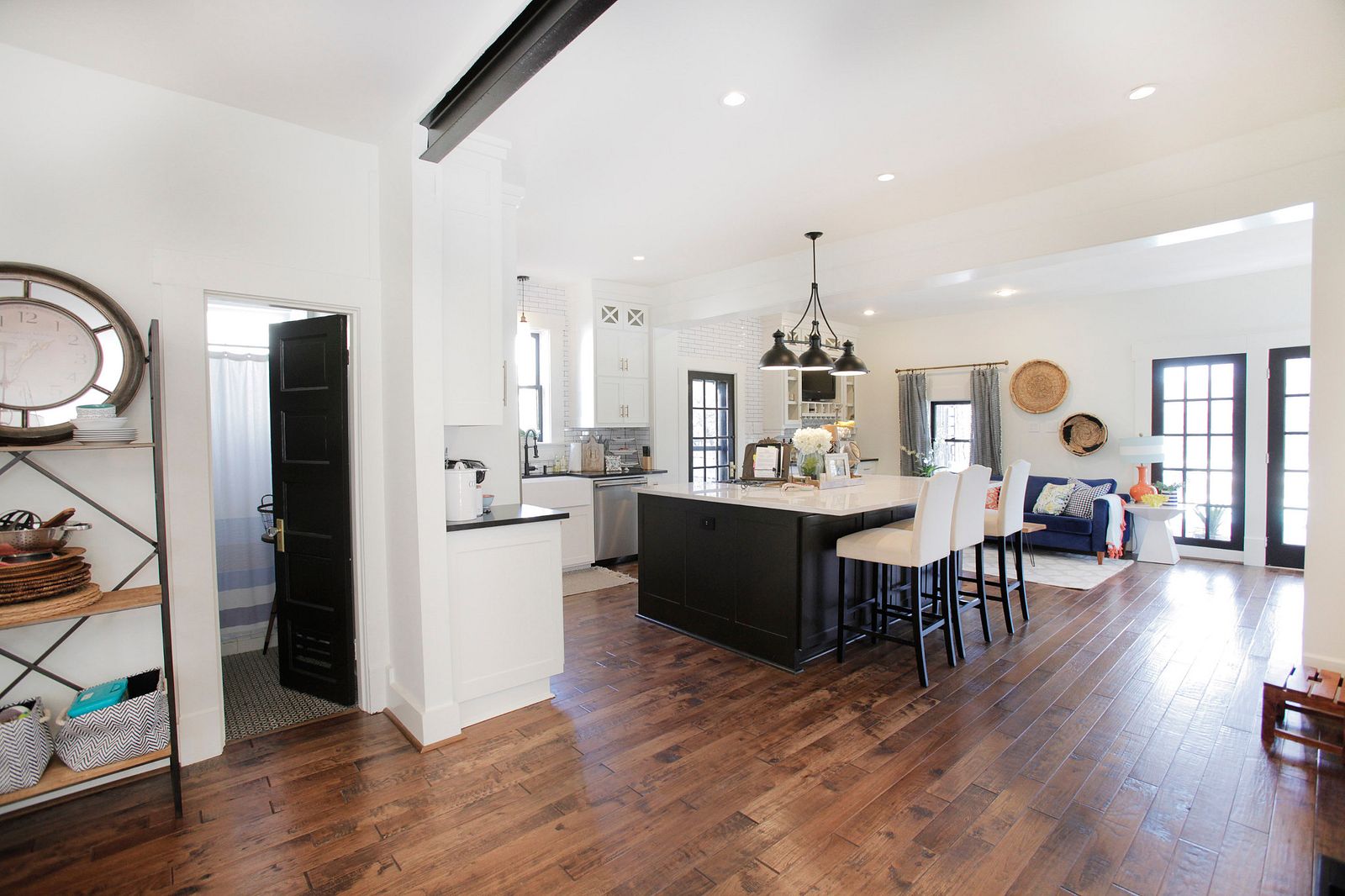 17 Trendy Hardwood Floor Kitchen Cabinet Combinations Unique