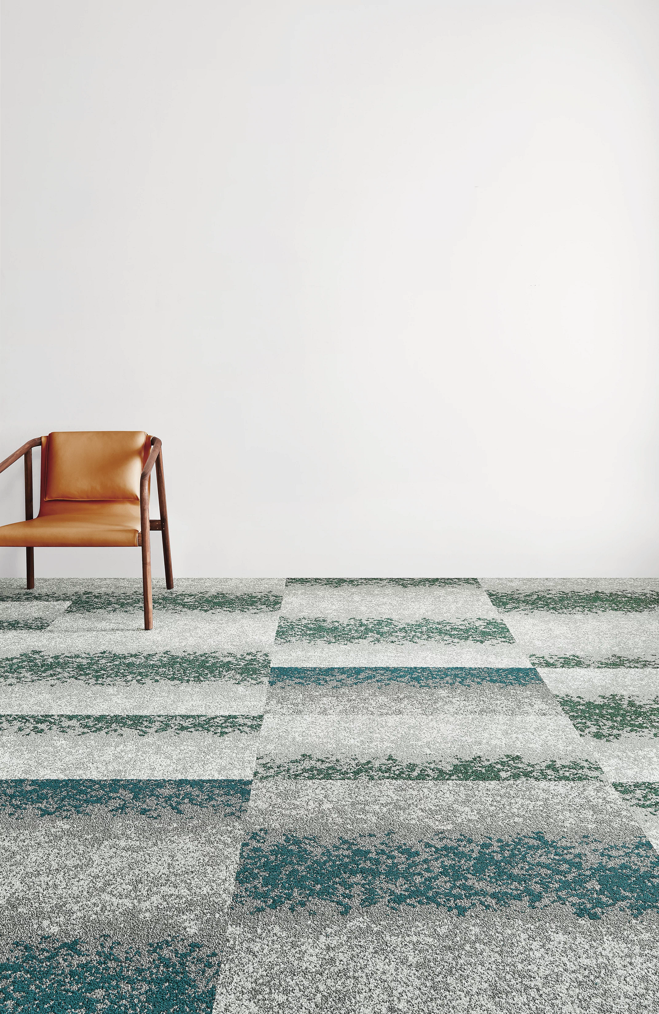 Landing Edge TIle 5T375 carpet tile Commercial Flooring | ShawContract