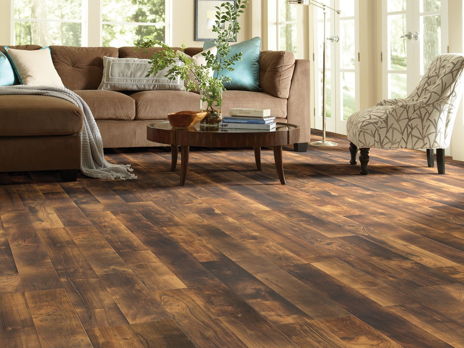Laminate Flooring Installation: What to Expect
