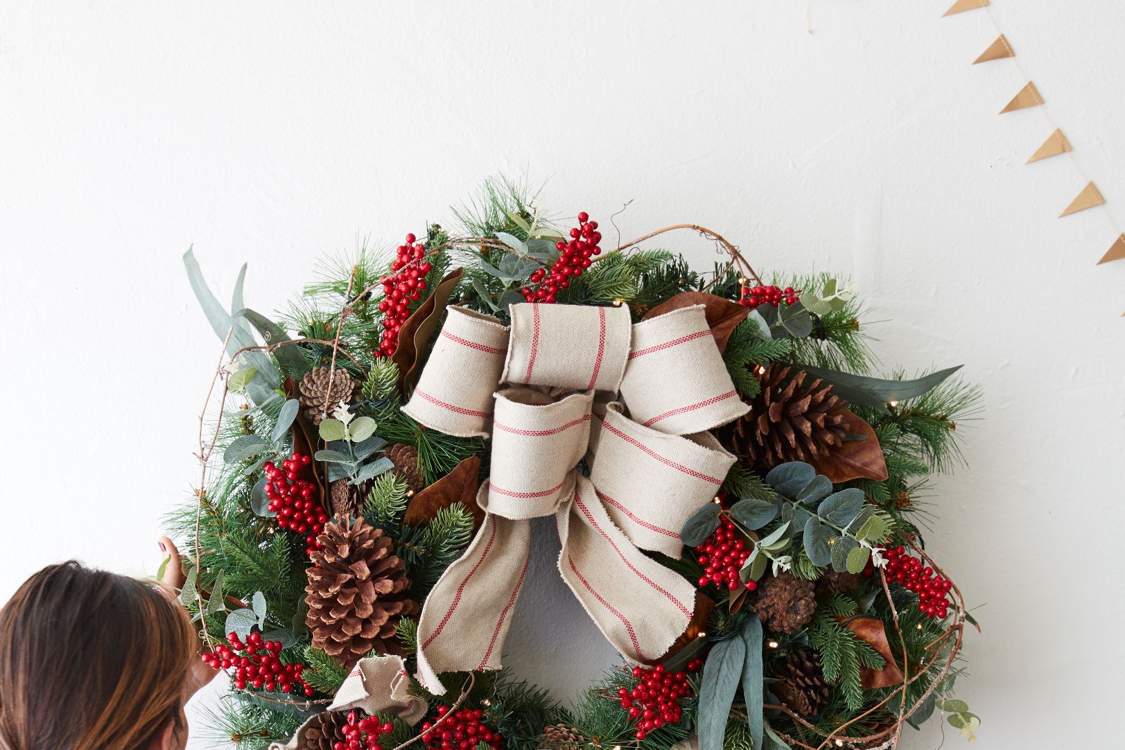 Artificial Wreaths and Garlands Buying Guide Balsam Hill