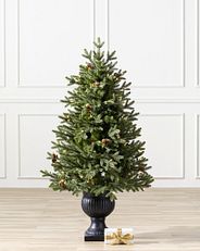 Un sapin de Noël artificiel en pot