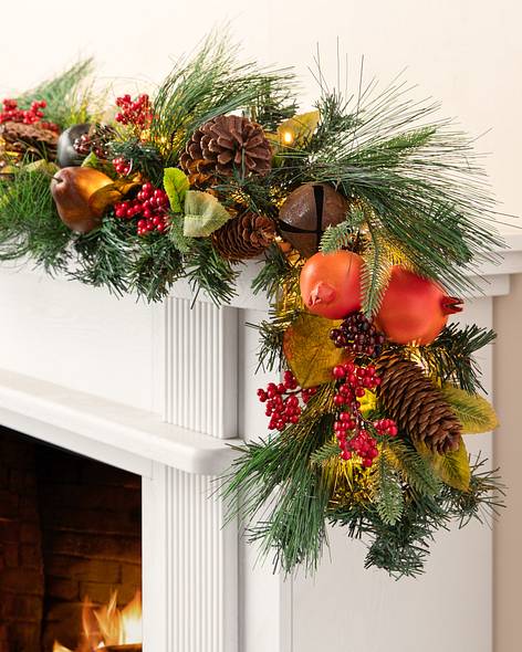 Garland Charlestown Decorated Foliage Alt