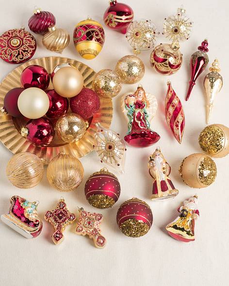 Ornament Set (35 Pieces)