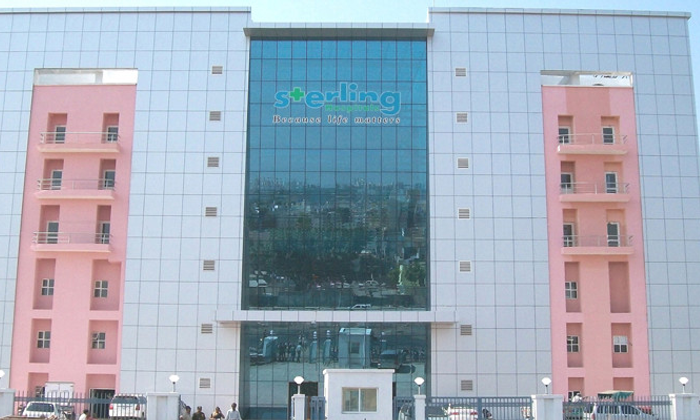 Sterling_Hospital_Rajkot.png