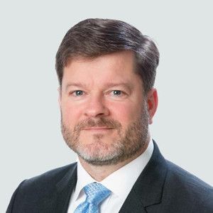 executive_portraits_Kevin_300x300.jpg
