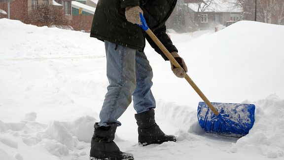 hard shovel snow how packed to Snow Injury Shoveling to an Help Prevent Tips 5