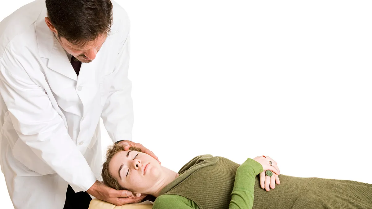 Chiropractic adjustment - Mayo Clinic