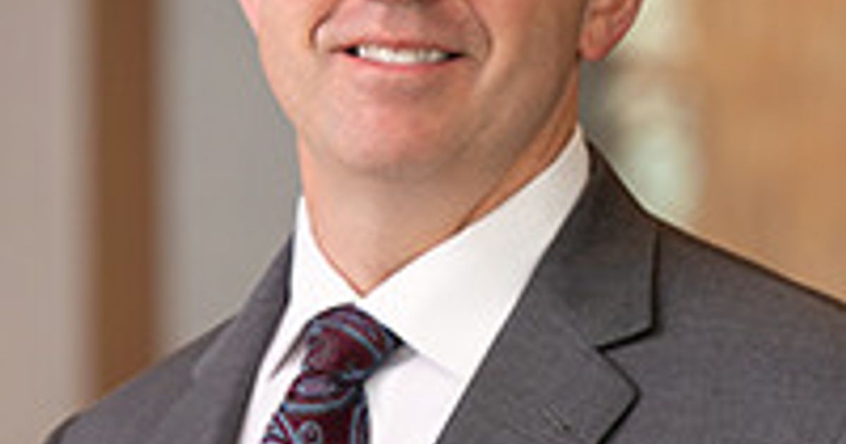 Dr. Bryant Marchant, MD, Orthopedic Surgeon, Lakewood, Washington, 98499